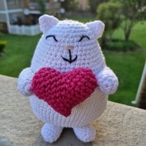 Valentines themed mouse with lips bath bomb